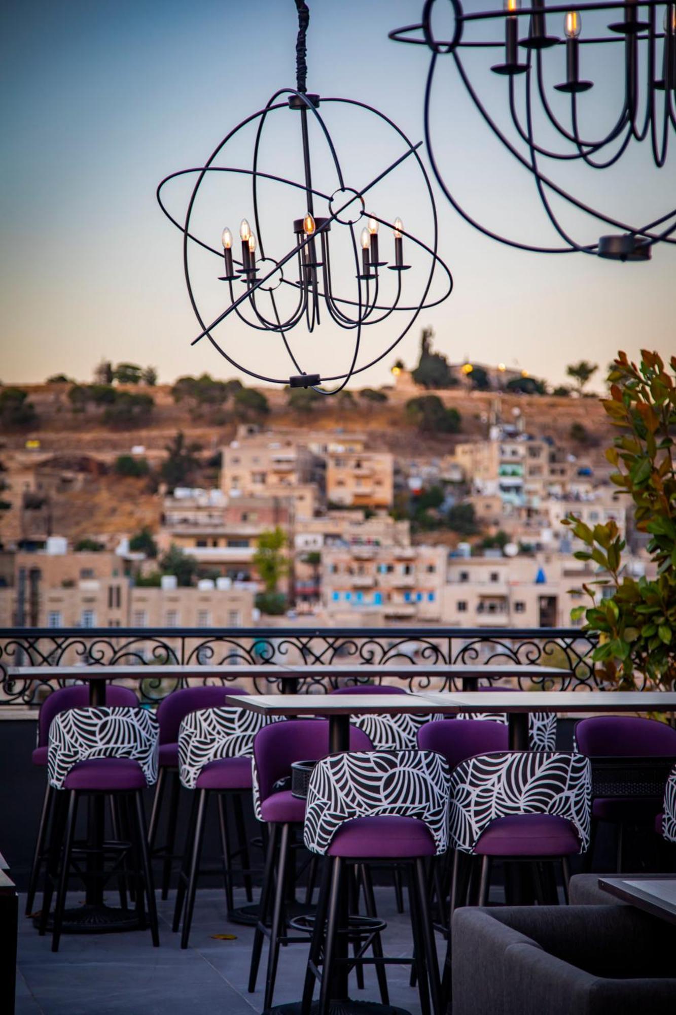 Hotel Philosophy Amman Exterior photo